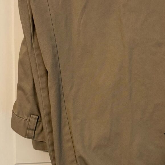 Men’s Classic Khakis‎ 34x30 great condition. Jos A Bank. Straight leg. - Picture 2 of 7